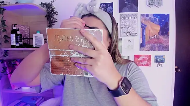 Snapshot of Lana_Herondale chatting on 09-21-25, 09:05 Lana Herondale online show from 09-21-25, 09:05