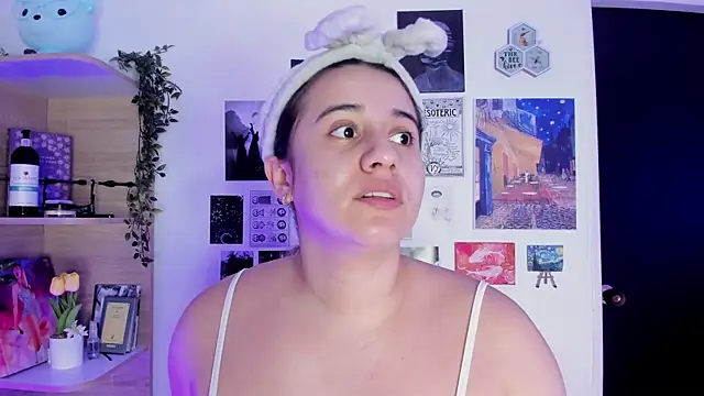 Snapshot of Lana_Herondale chatting on 10-05-25, 09:02 Lana Herondale online show from 10-05-25, 09:02