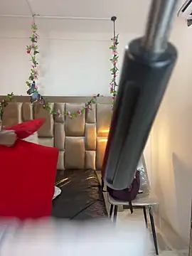 Kendramonroe online show from 10-28-25, 11:58