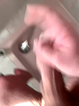 Snapshot of Chriscoki chatting on 10-10-25, 03:22 Chriscoki online show from 10-10-25, 03:22