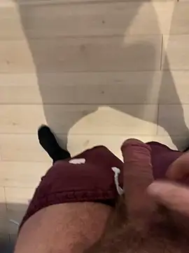 Snapshot of Chriscoki chatting on 10-26-25, 07:58 Chriscoki online show from 10-26-25, 07:58