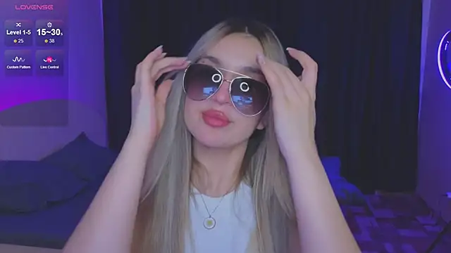 RoxyChill online show from 09-11-25, 09:26