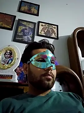 Snapshot of king_aaru2004 chatting on 11-15-25, 01:51 king aaru2004 online show from 11-15-25, 01:51