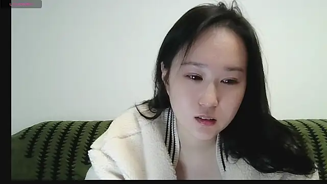 Snapshot of Belinda66 chatting on 11-29-25, 02:53 Belinda66 online show from 11-29-25, 02:53