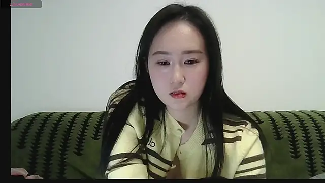 Snapshot of Belinda66 chatting on 12-02-25, 03:40 Belinda66 online show from 12-02-25, 03:40