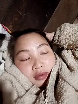 PhamPhung online show from 12-17-25, 02:12