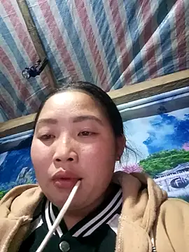 PhamPhung online show from 02-12-26, 04:24