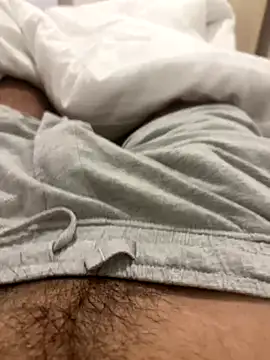 Snapshot of c2c3finm chatting on 09-12-25, 02:22 c2c3finm online show from 09-12-25, 02:22