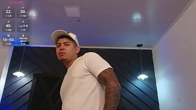 marco garciia  online show from 03-11-26, 11:11