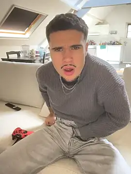 los freaky online show from 09-26-25, 02:10