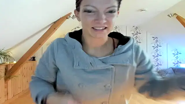 Snapshot of Axunamun chatting on 11-28-25, 09:01 Axunamun online show from 11-28-25, 09:01