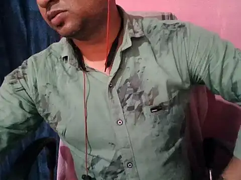 Snapshot of sexy_boy_hot_lund chatting on 05-28-26, 10:23 sexy boy hot lund online show from 05-28-26, 10:23
