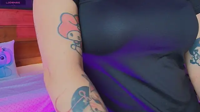 hanna kimura online show from 11-25-25, 07:36