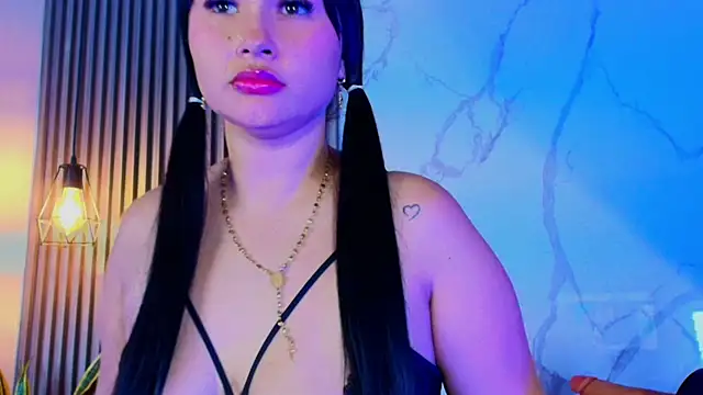 Snapshot of Cherry__blossom18 chatting on 09-17-25, 11:23 Cherry blossom18 online show from 09-17-25, 11:23