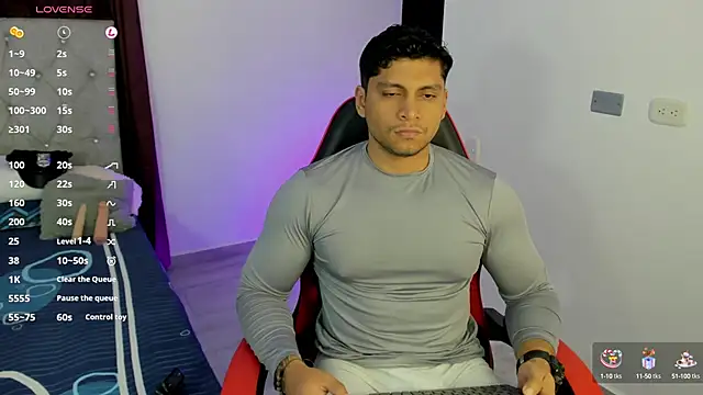 Snapshot of Nicolasmontoya16 chatting on 10-15-25, 12:22 Nicolasmontoya16 online show from 10-15-25, 12:22