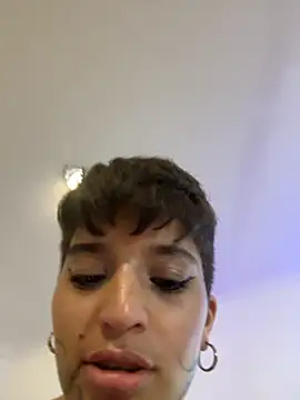 DayanaDG online show from 11-21-25, 11:03