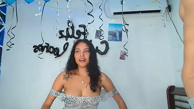 Snapshot of sweet_sex0_10 chatting on 10-08-25, 09:45 sweet sex0 10 online show from 10-08-25, 09:45