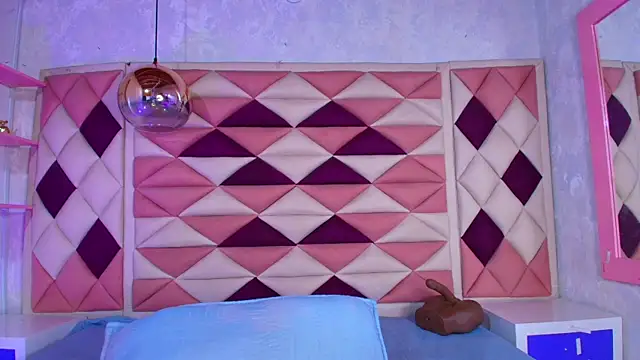 valecastro  online show from 09-12-25, 07:25