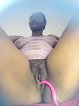 AmbarSmit online show from 10-22-25, 06:51