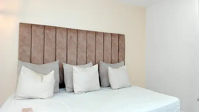 julieta rosee online show from 09-22-25, 10:01