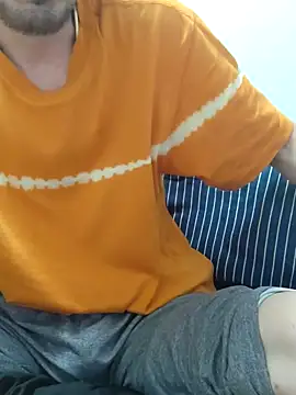 kensan43 online show from 09-10-25, 10:37