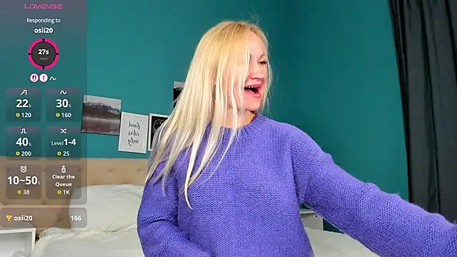 KiraSun online show from 10-11-25, 12:21