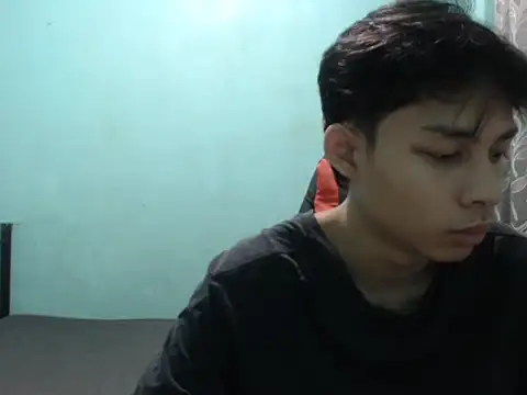 Snapshot of Kyoshi_19 chatting on 10-18-25, 04:48 Kyoshi 19 online show from 10-18-25, 04:48