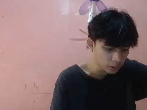 Snapshot of Kyoshi_19 chatting on 11-06-25, 03:51 Kyoshi 19 online show from 11-06-25, 03:51