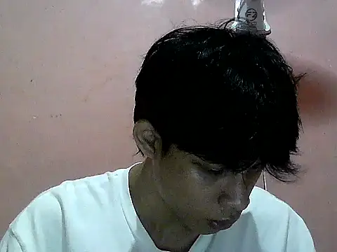 Snapshot of Kyoshi_19 chatting on 11-12-25, 02:17 Kyoshi 19 online show from 11-12-25, 02:17