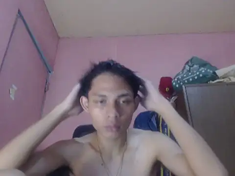 Snapshot of Kyoshi_19 chatting on 07-09-26, 08:18 Kyoshi 19 online show from 07-09-26, 08:18