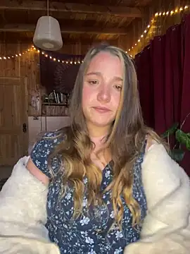 Snapshot of sashapulse chatting on 11-13-25, 02:43 sashapulse online show from 11-13-25, 02:43