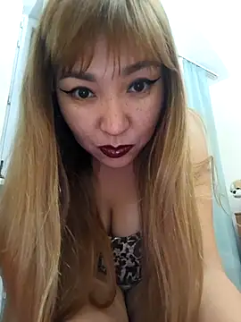 Snapshot of HellaWerlous chatting on 09-22-25, 03:58 HellaWerlous online show from 09-22-25, 03:58