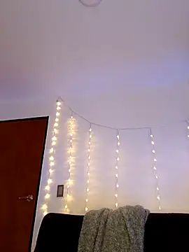 Snapshot of RosseCollins chatting on 12-03-25, 10:52 RosseCollins online show from 12-03-25, 10:52