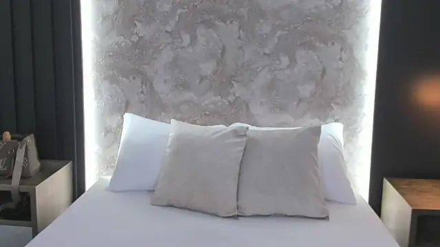 saliha pinky online show from 09-21-25, 02:13