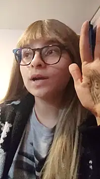 Aurora blaack online show from 11-13-25, 02:10