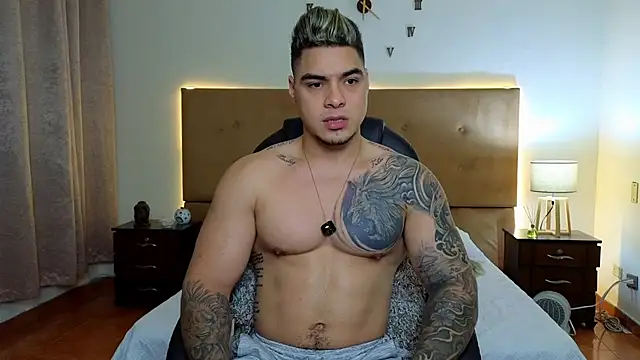 Snapshot of Steven_Velez chatting on 09-15-25, 12:54 Steven Velez online show from 09-15-25, 12:54