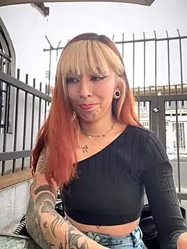 Sallem Pink online show from 09-15-25, 10:32