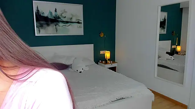 HollisHearl online show from 11-29-25, 07:44