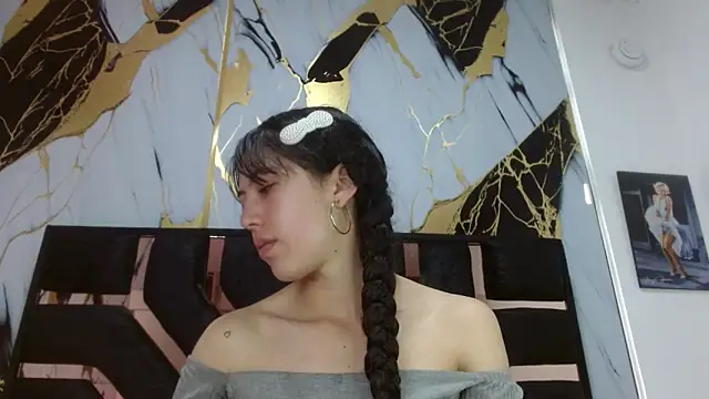 malejahotcs01 online show from 09-09-25, 01:21