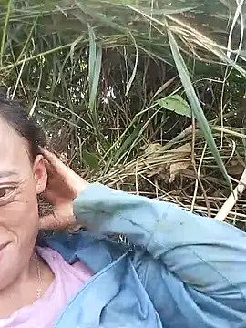 Snapshot of optra34 chatting on 10-13-25, 03:28 optra34 online show from 10-13-25, 03:28