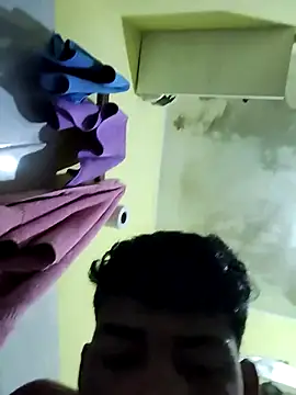 Snapshot of Lale-Adrian chatting on 11-27-25, 12:56 Lale-Adrian online show from 11-27-25, 12:56