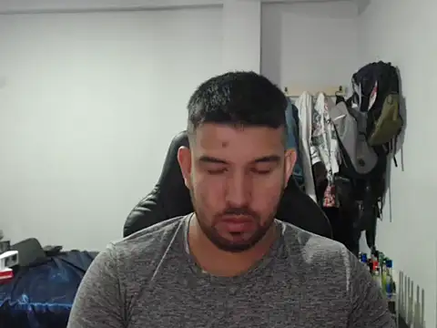 Axel11113 online show from 09-12-25, 02:55