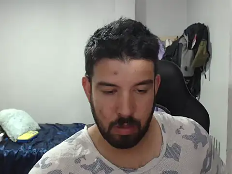 Axel11113 online show from 10-15-25, 01:17