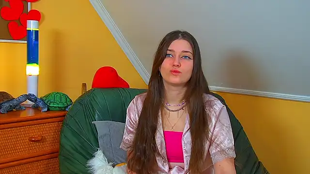 JessicaJewells online show from 02-15-26, 06:21