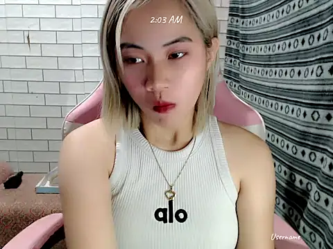 Rainea149 online show from 10-26-25, 06:03