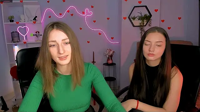 eva smiith  online show from 02-20-26, 06:48