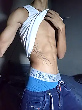 Snapshot of God_Eros_23cm chatting on 09-27-25, 03:11 God Eros 23cm online show from 09-27-25, 03:11