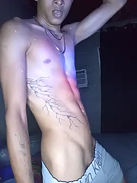 Snapshot of God_Eros_23cm chatting on 10-22-25, 02:23 God Eros 23cm online show from 10-22-25, 02:23