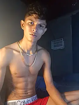 Snapshot of God_Eros_23cm chatting on 11-08-25, 02:56 God Eros 23cm online show from 11-08-25, 02:56