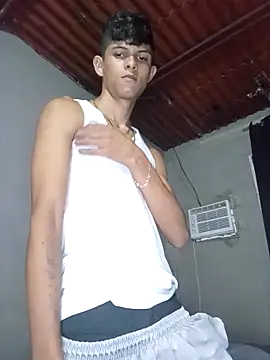 Snapshot of God_Eros_23cm chatting on 11-16-25, 12:16 God Eros 23cm online show from 11-16-25, 12:16